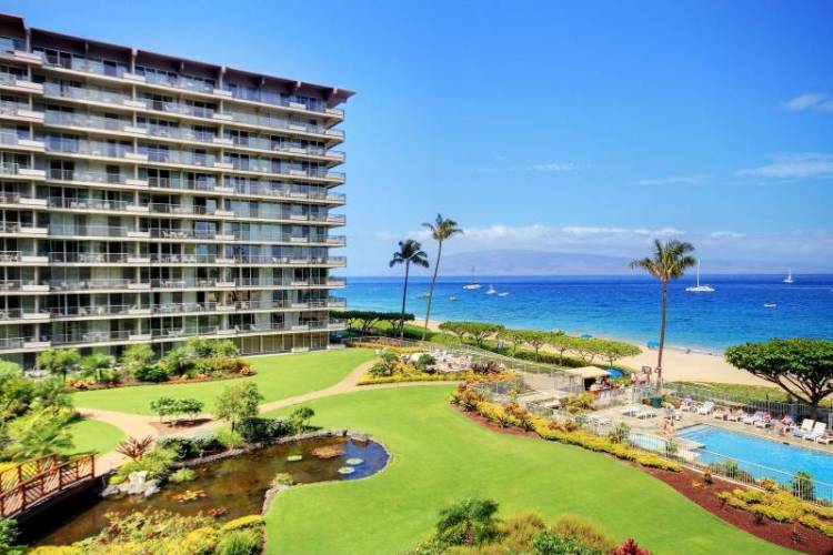 Aston at the Whaler on Kaanapali Beach