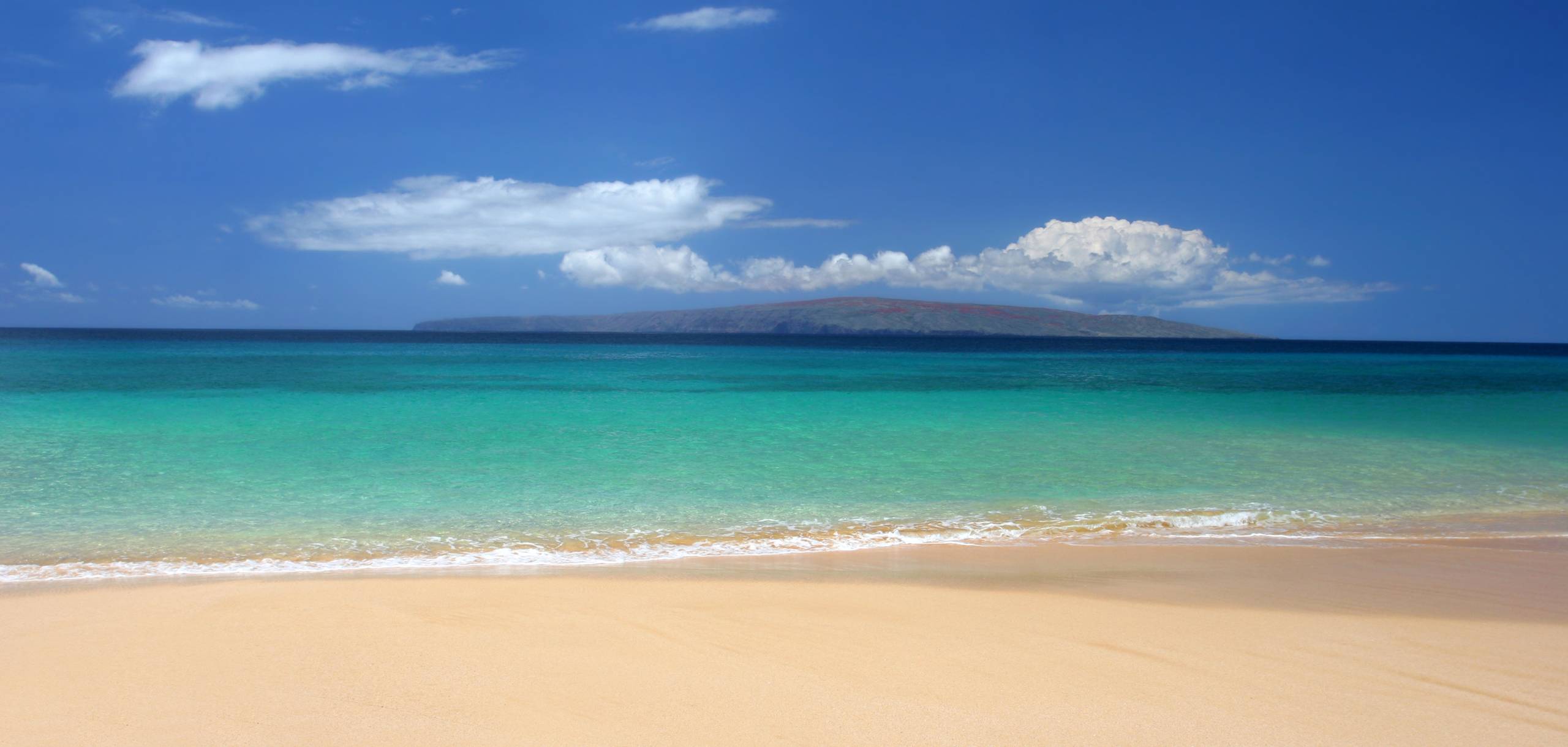 White Sand Beach Maui White Sand Beach on Maui Hawaii